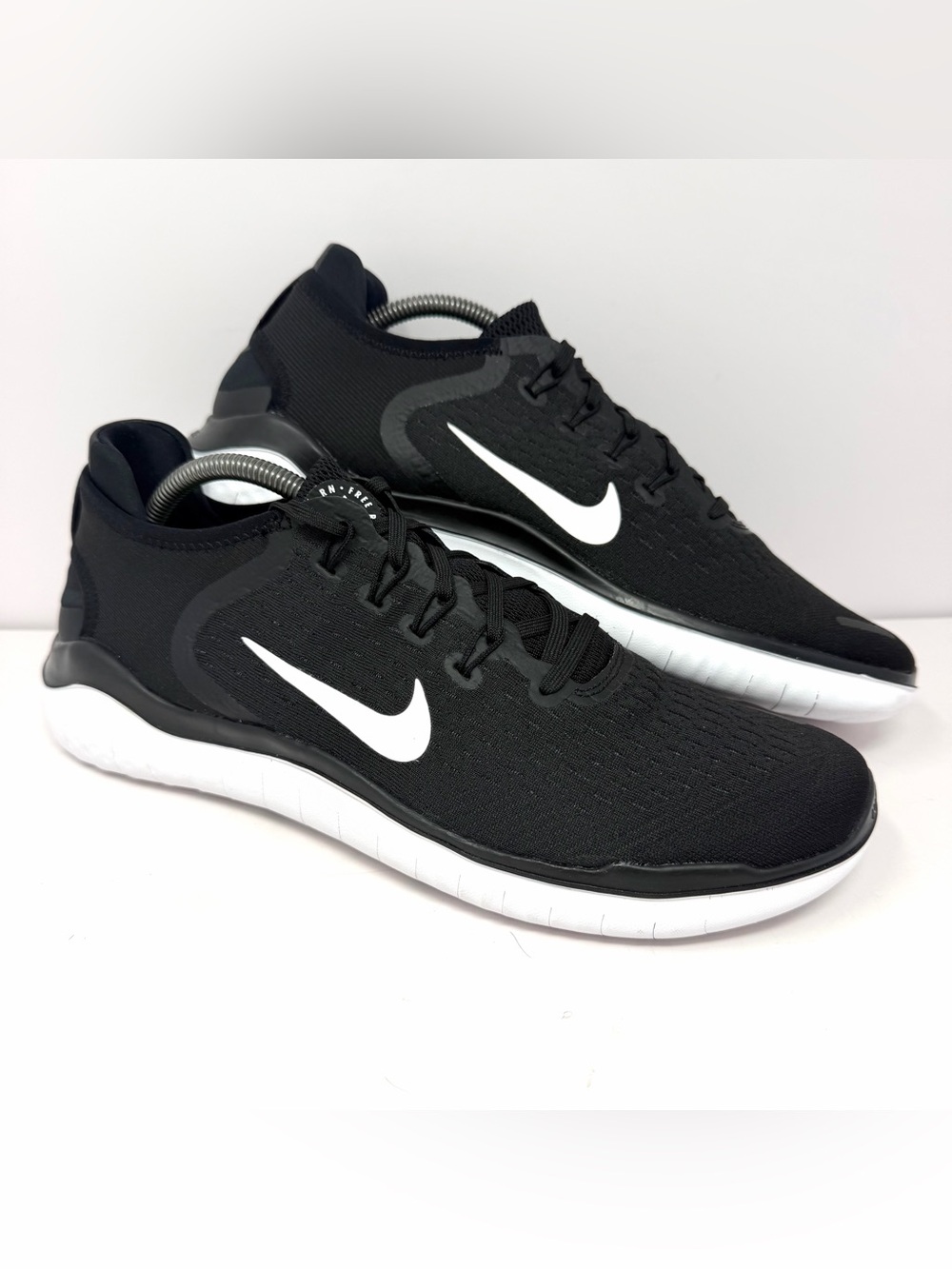 Nike Men's Free RN 2018 Running Shoes Sneakers Sz 11 Black White 942836-001 New